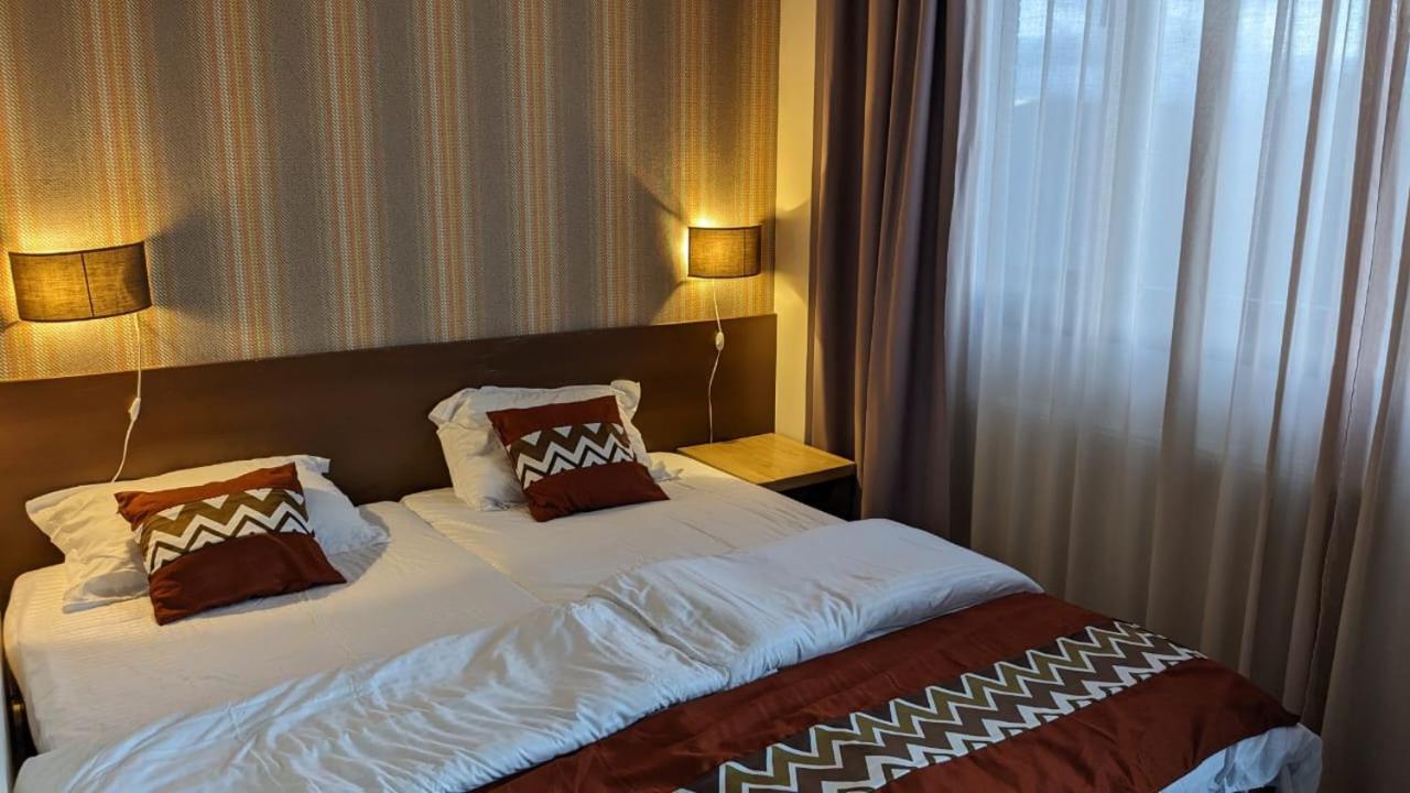 Melia Hotel กูเดาริ ภายนอก รูปภาพ